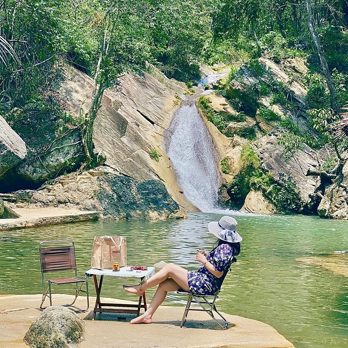 thac na khoang
